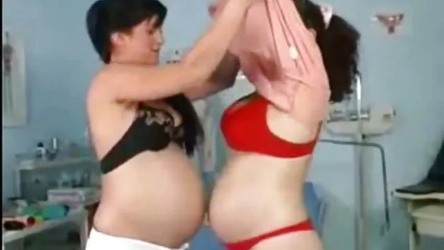 ララTinelliと彼女の友人は性交する準備ができています 女の子 の ため の 無料 エロ 動画