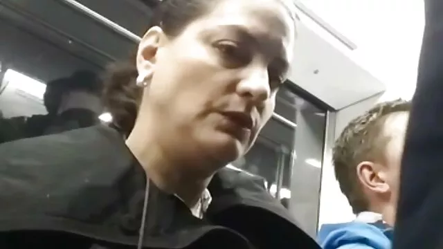 秋のブルーノとマリアのカーニバルでスペインと処女の男 女の子 向け 無料 エロ 動画
