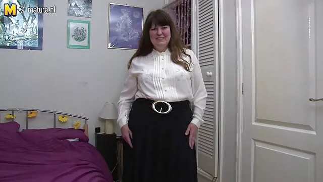 メキシコのダンス教師Ava エロ 動画 女の子 用 Addams