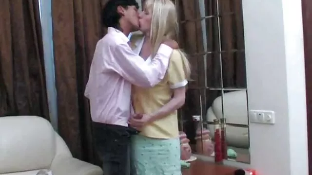 角質と彼女の恋人一緒にザシャワ 女の子 向け エロ 動画