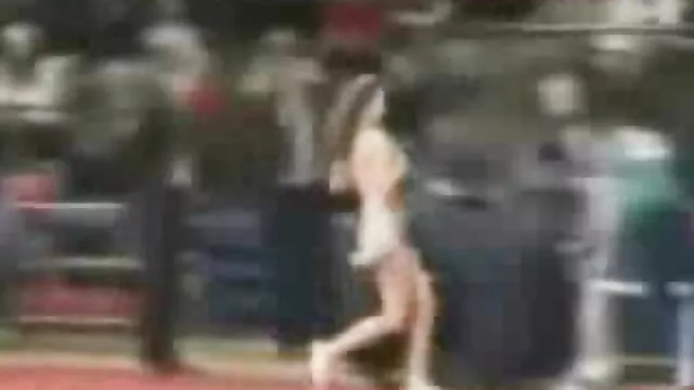 悪い成熟した女性は黒いコックを開きます 女の子 が 見る 無料 エロ 動画