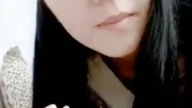 スペインのカップル弄と女性の友人と一緒にthreesome 女の子 の 為 の アダルト 動画
