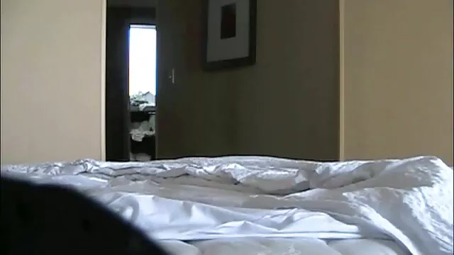 ラティーナ一人で彼女の恋人と呼ばれる アダルト 動画 女の子 向け