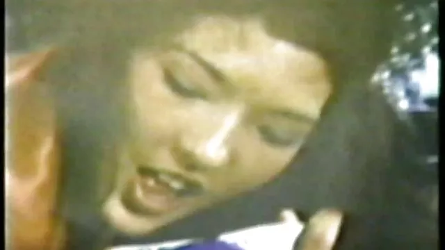 彼の記録によると、彼の性奴隷をレイプ 女の子 の ため の エロ 動画